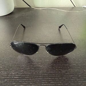 Ray-Ban Black Aviator Subglasses